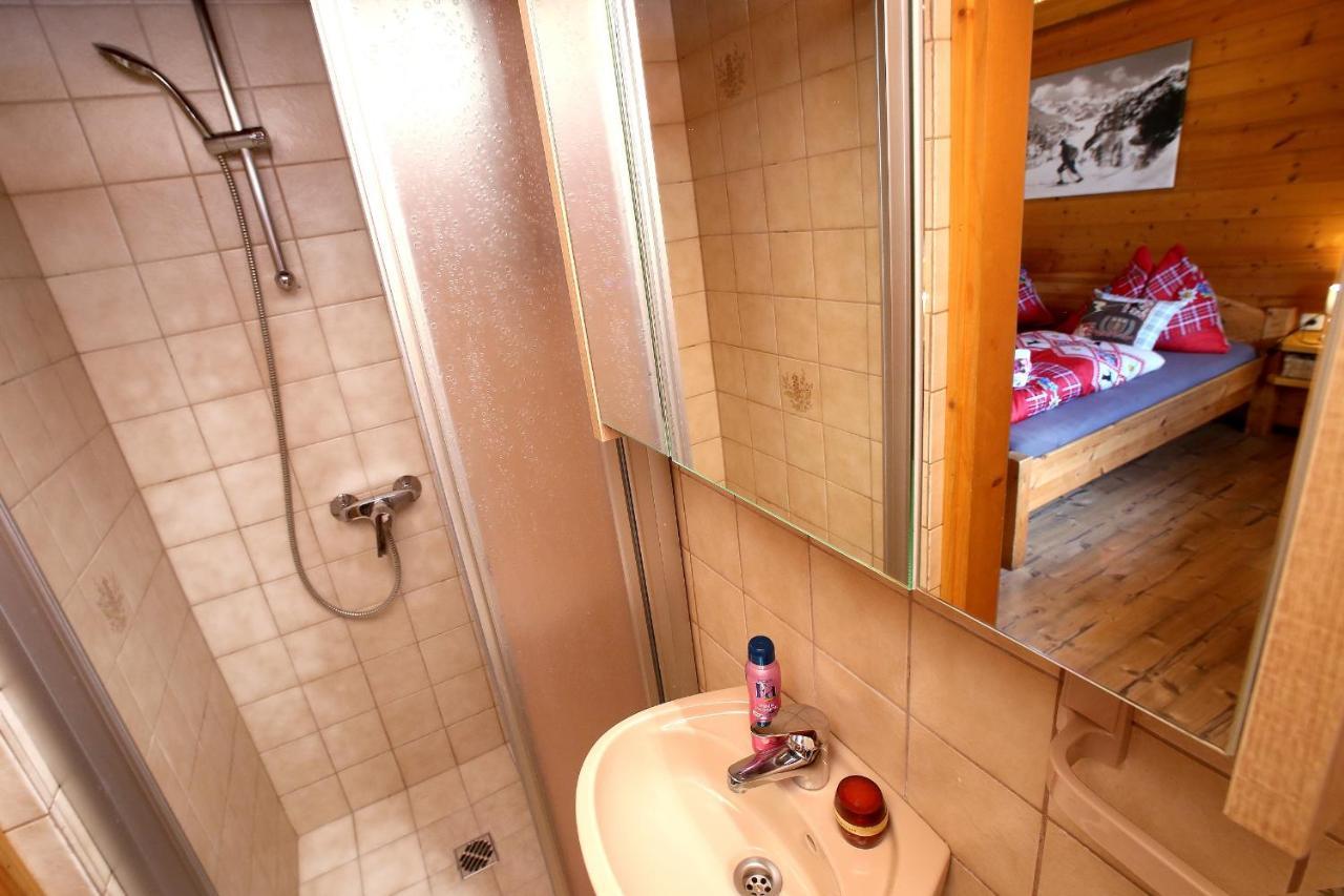 Tauernhuette Villa Piesendorf Bagian luar foto